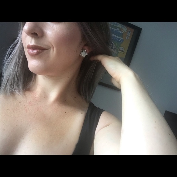 Swarovski Clip-on Earrings NWOT - Picture 2 of 3